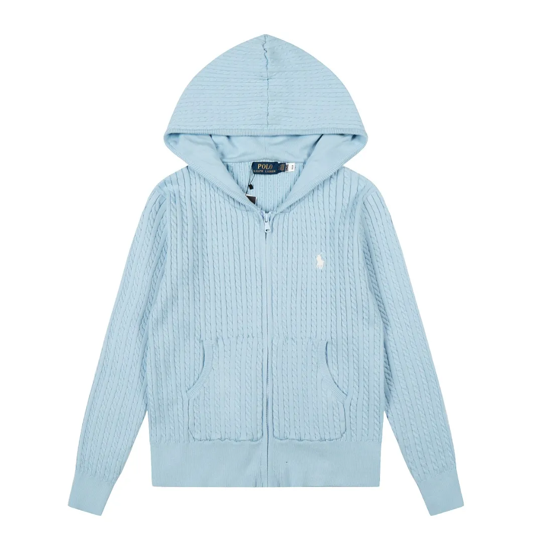 P310 Top quality" Style number: DS501# (not off the shelves all year round) [Ralph Lauren small twist solid color pony embroidered logo full zipper hooded jacket] ✅Ralph Lauren old money style classic basic versatile goddess style small twist zipper hooded jacket ✅Main supplier platform live broadcast Wholesale entity Replenish when out of stock Not off the shelf ✅ZP quality 1:1 version Scan the code to enter the GF website Counter quality ✅Customized zipper color is the same The full zipper stitching hood is very complicated. The small twist process takes a long time and the cost is extremely high. ✅The quality of the details is the only one in Guangzhou. Imported quality cotton yarn, focusing on high-end, cost-effective, good quality. Needless to say, the goddess’s upper body is really amazing, so sweet, so beautiful. This coat is really good-looking. Navy blue, apricot, pink, yellow, purple, light blue, Chinese red